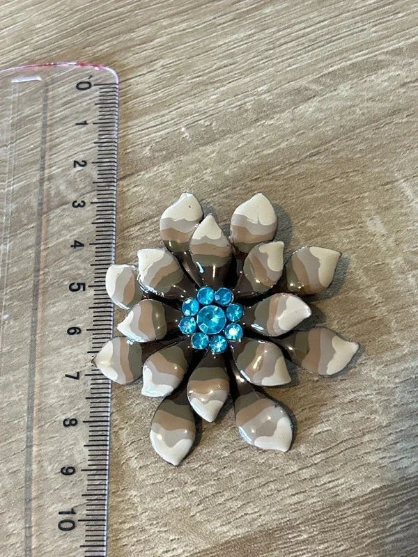 Broche rétro fantaisie – photo 3